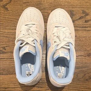Nike Air Force 1 in Beige and Light Blue